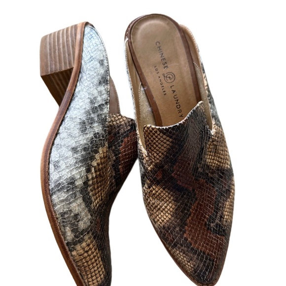 Chinese Laundry Snakeskin Mules - Brown and Tan with a Mini Thick Heel - Picture 3 of 4
